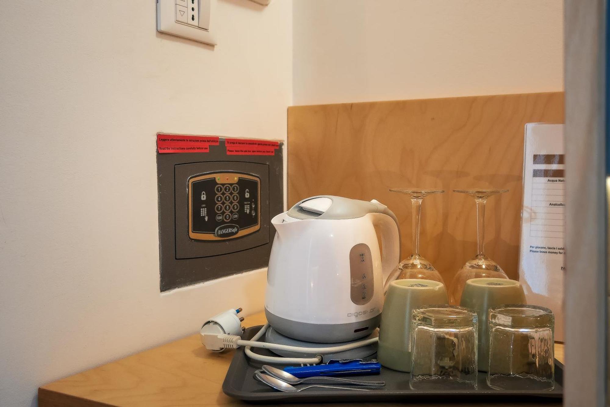 Ciccio Rooms And Breakfast - Self Check-In Palermo Exterior photo