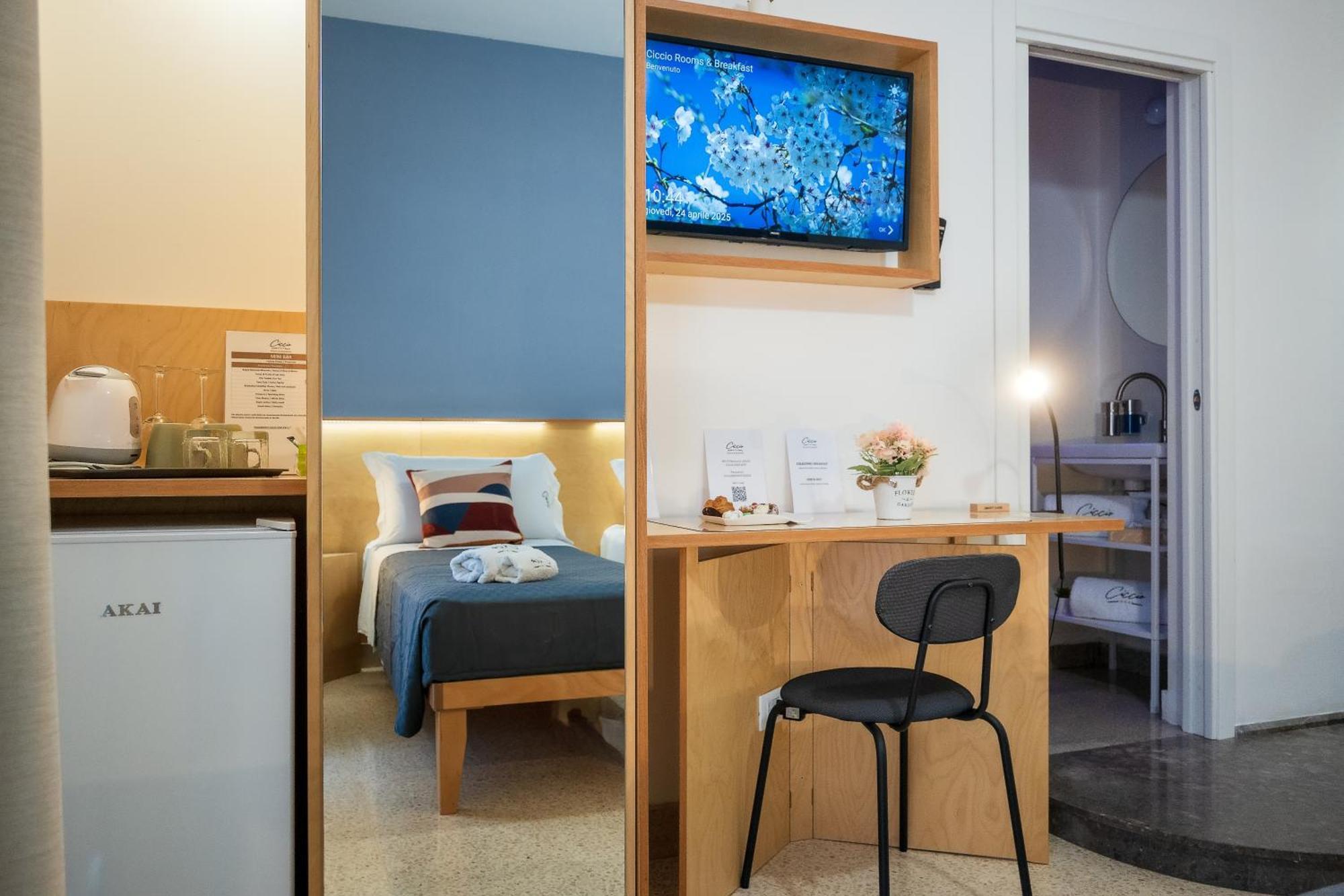Ciccio Rooms And Breakfast - Self Check-In Palermo Exterior photo