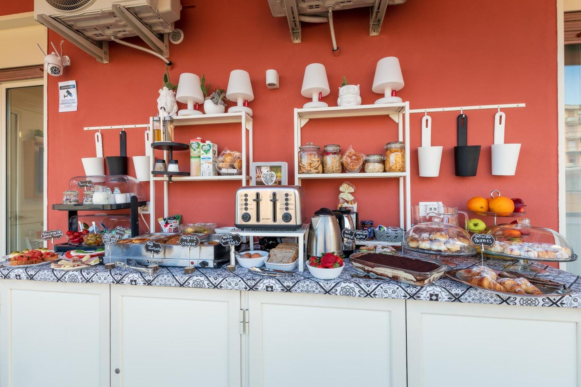Ciccio Rooms And Breakfast - Self Check-In Palermo Exterior photo